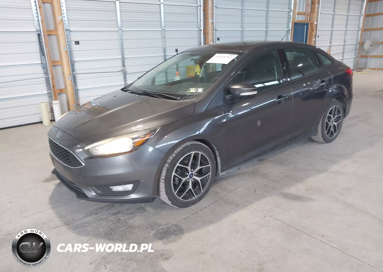 2017 Ford Focus Sel VIN:1FADP3H22HL256094 - 2