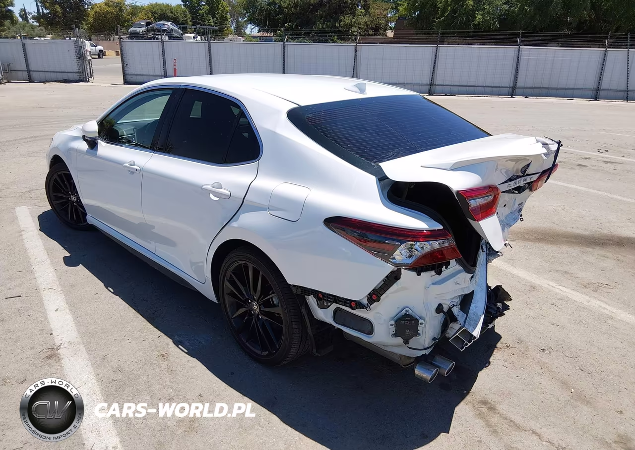 2022 Toyota Camry Xse Hybrid VIN:4T1K31AK3NU576473 - 3