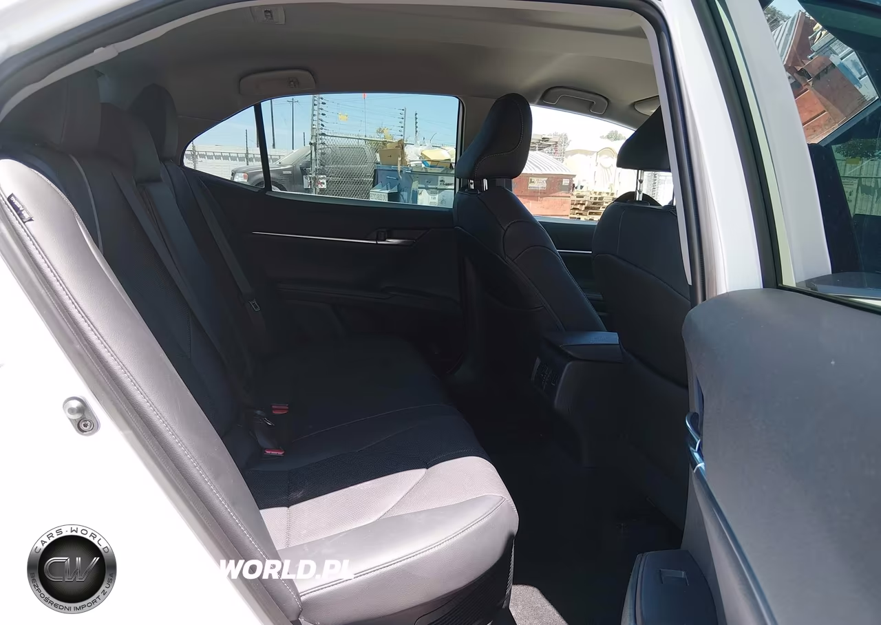 2022 Toyota Camry Xse Hybrid VIN:4T1K31AK3NU576473 - 8