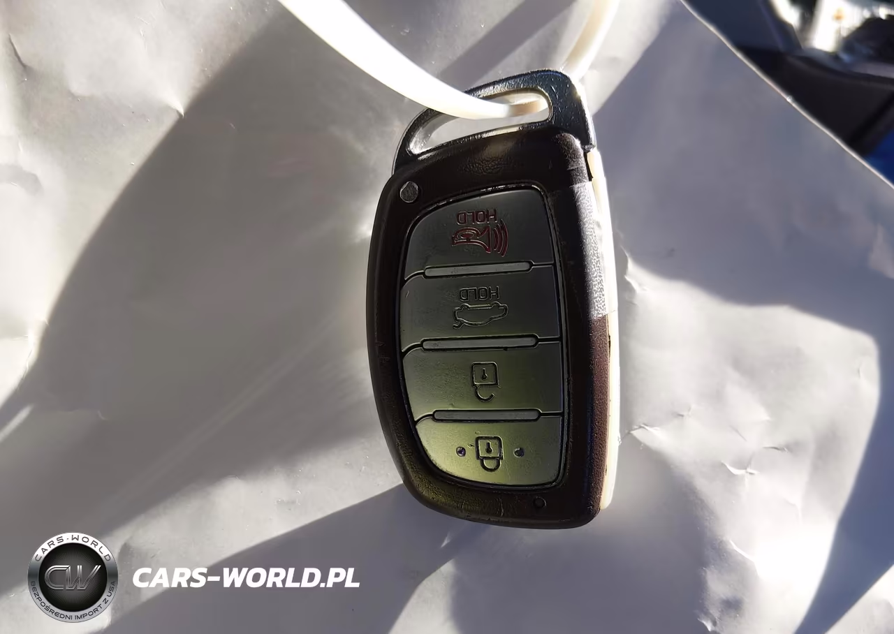 2016 Hyundai Sonata Hybrid Se VIN:KMHE24L15GA014150 - 11