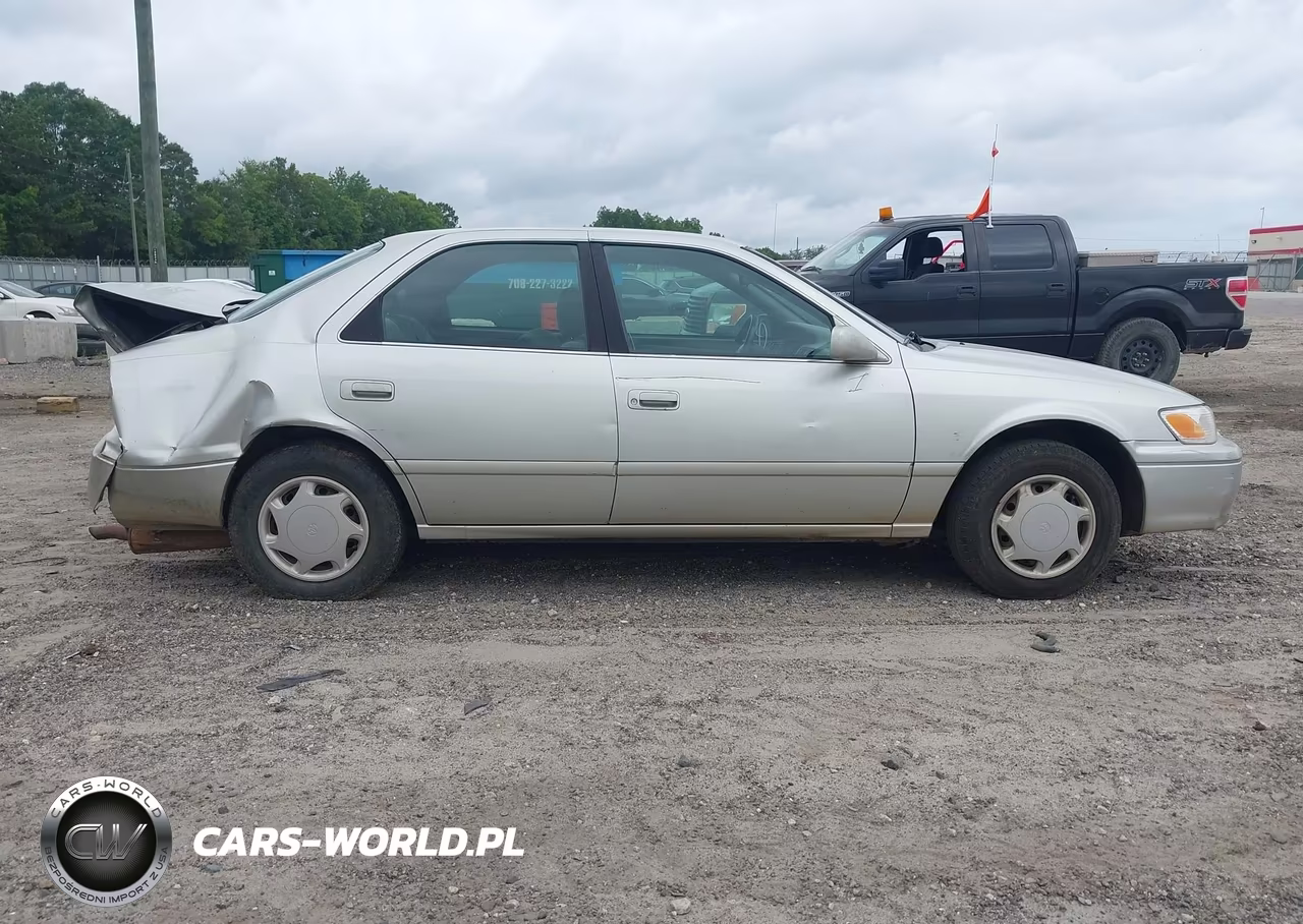 2000 Toyota Camry Ce VIN:4T1BG22K2YU689506 - 13