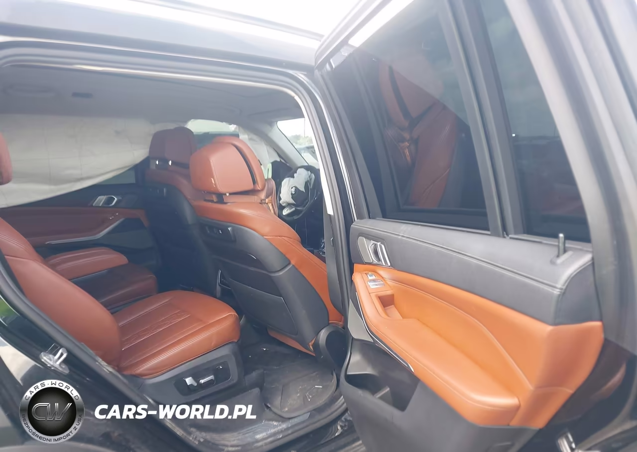 2019 BMW X7 xDrive40I VIN:5UXCW2C52KL083302 - 8