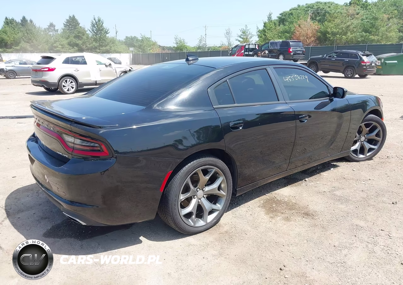 2016 Dodge Charger Sxt VIN:2C3CDXHG4GH241923 - 4