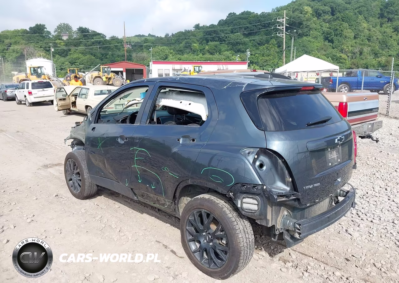 2021 Chevrolet Trax Awd Lt VIN:KL7CJPSB6MB352718 - 3