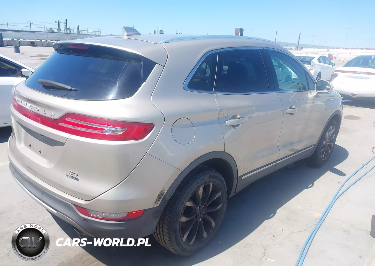 2015 Lincoln Mkc VIN:5LMCJ1A90FUJ47149 - 4