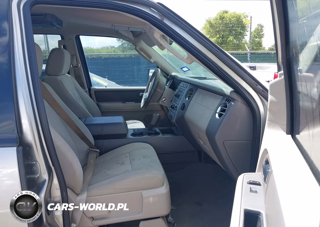 2008 Ford Expedition Xlt VIN:1FMFU15568LA76899 - 5