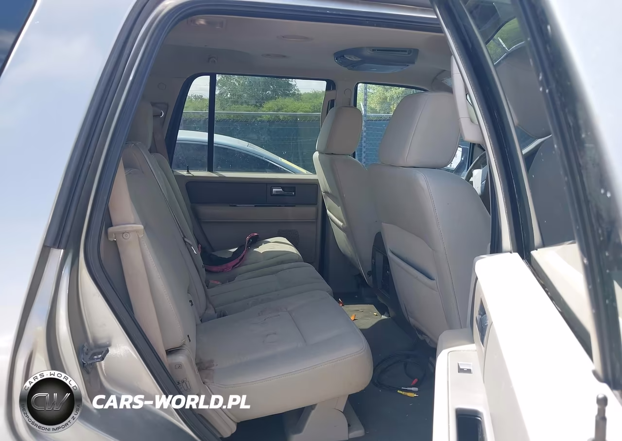 2008 Ford Expedition Xlt VIN:1FMFU15568LA76899 - 8