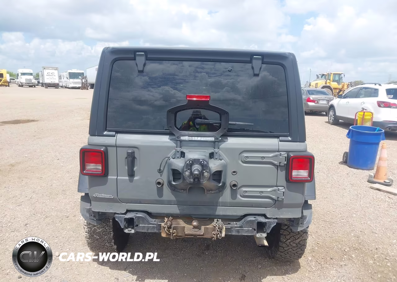 2021 Jeep Wrangler Unlimited Rubicon 4X4 VIN:1C4HJXFN1MW747122 - 17
