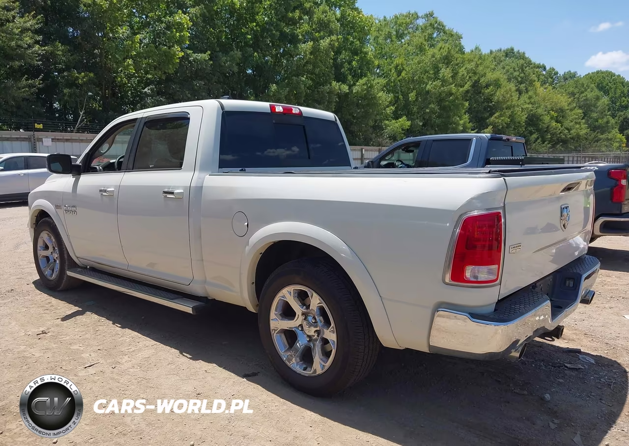 2018 Ram 1500 Laramie 4X2 6'4 Box VIN:1C6RR6VT1JS131289 - 14
