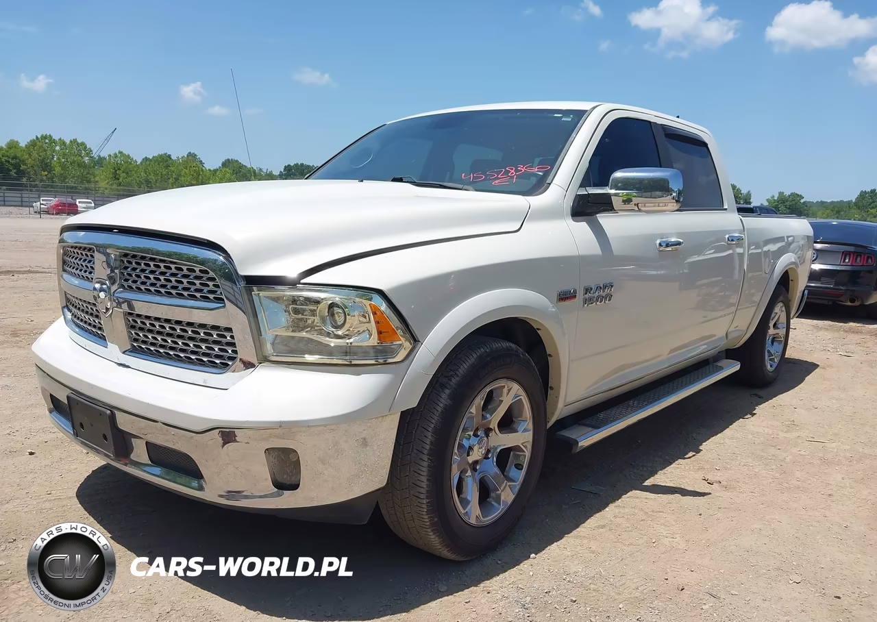 2018 Ram 1500 Laramie 4X2 6'4 Box VIN:1C6RR6VT1JS131289 - 2