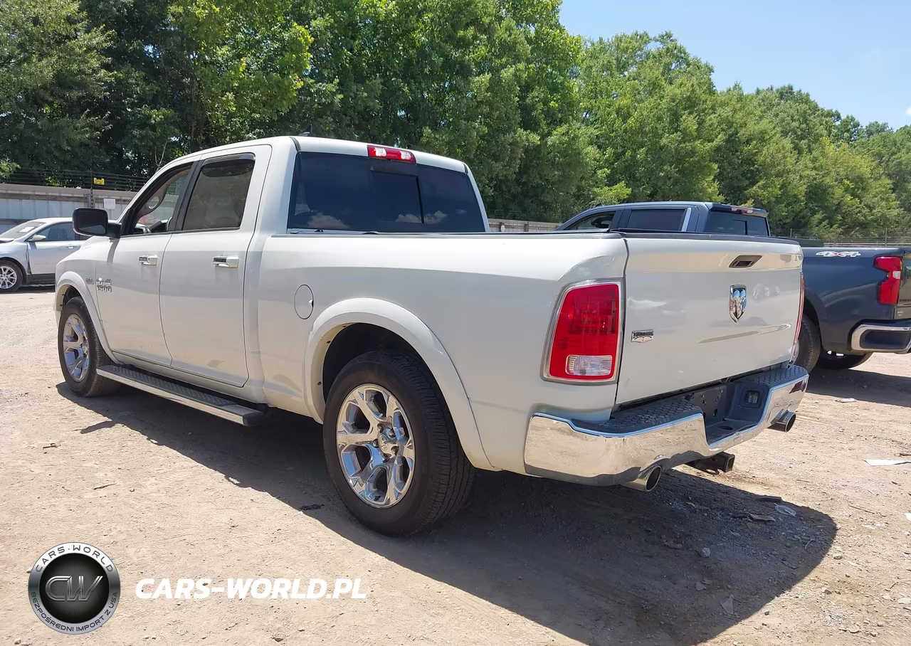 2018 Ram 1500 Laramie 4X2 6'4 Box VIN:1C6RR6VT1JS131289 - 3