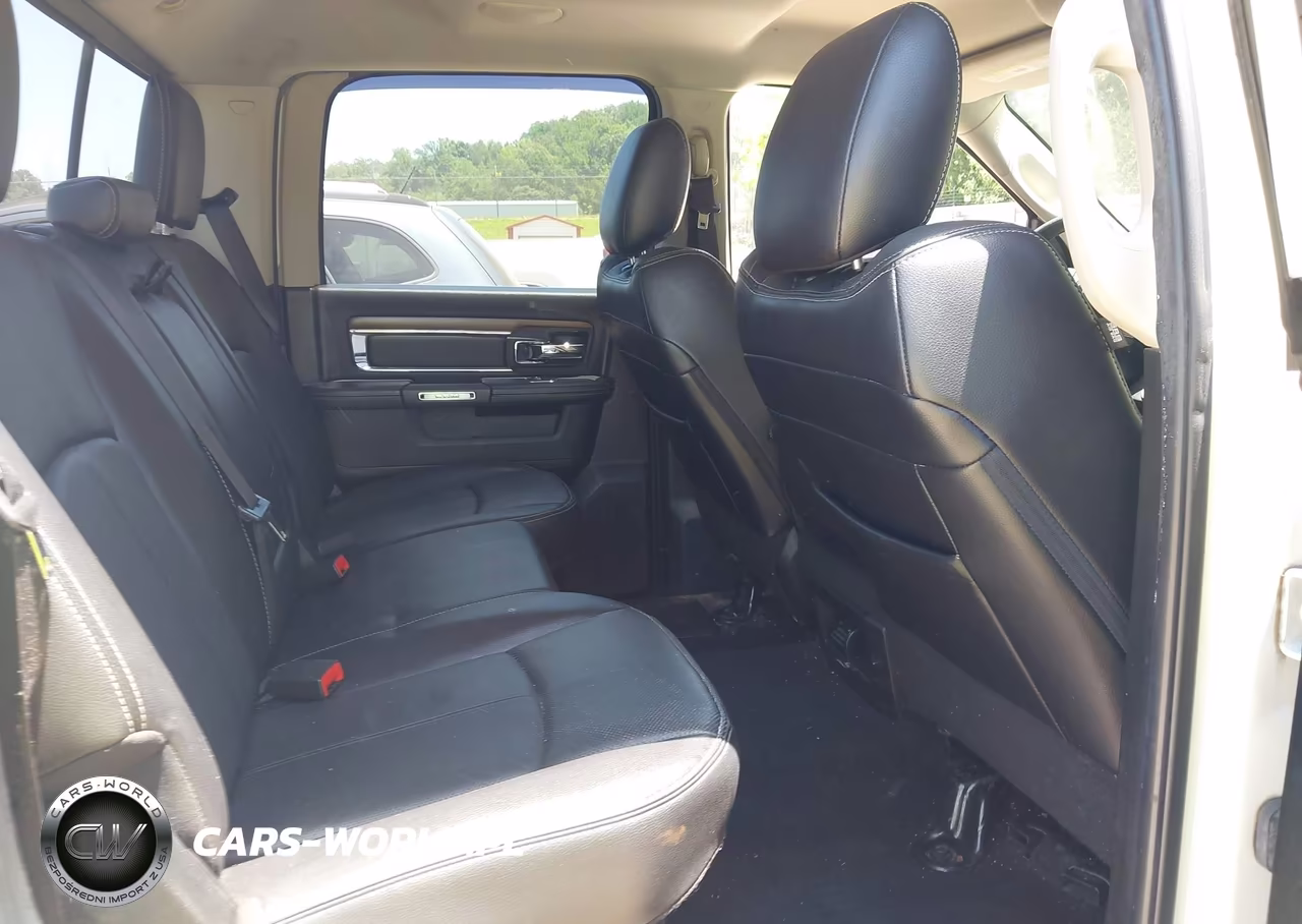 2018 Ram 1500 Laramie 4X2 6'4 Box VIN:1C6RR6VT1JS131289 - 8