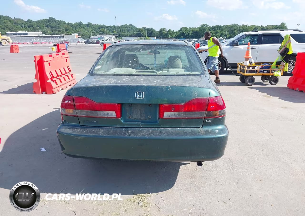 2002 Honda Accord 2.3 Lx VIN:3HGCG56422G702305 - 17