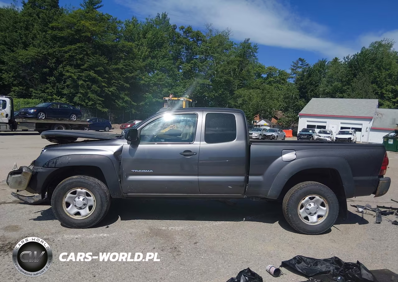2015 Toyota Tacoma Base V6 VIN:5TFUU4EN1FX113201 - 15