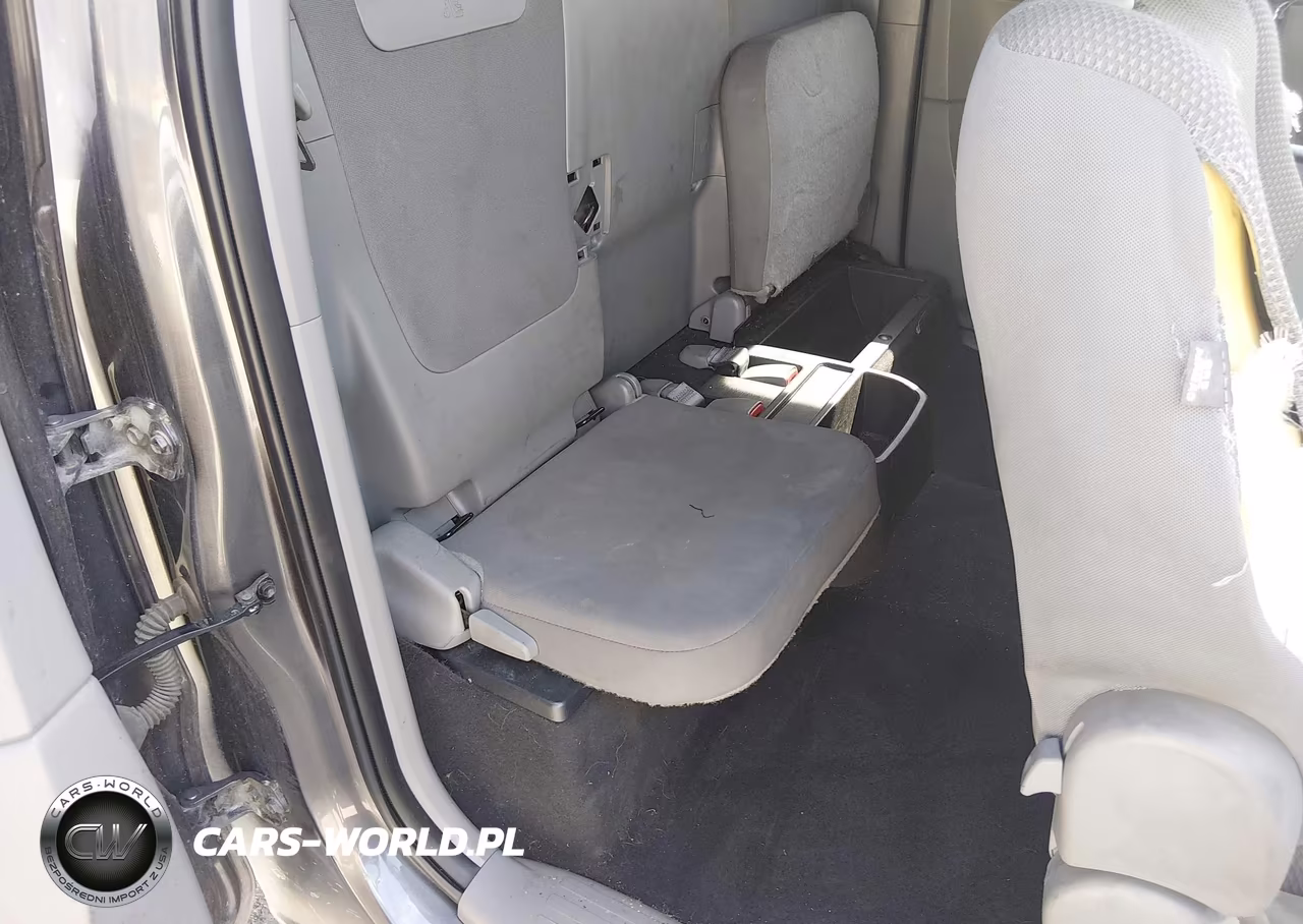 2015 Toyota Tacoma Base V6 VIN:5TFUU4EN1FX113201 - 8
