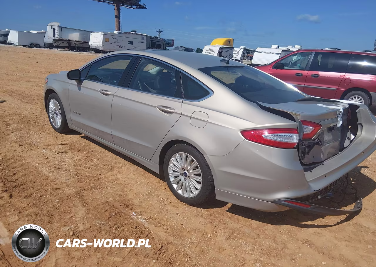 2015 Ford Fusion Hybrid Se VIN:3FA6P0LU1FR248826 - 3