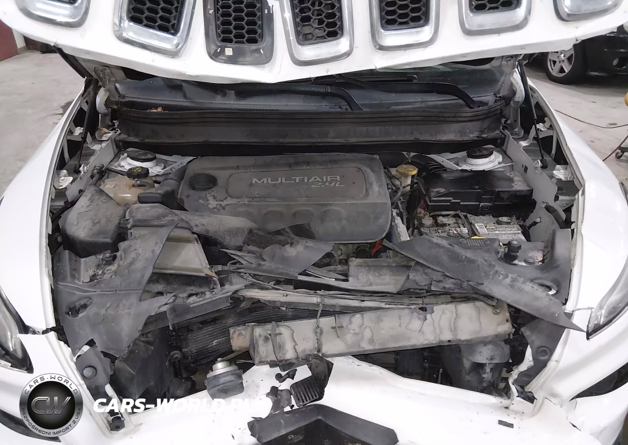 2016 Jeep Cherokee Sport VIN:1C4PJLABXGW189969 - 10