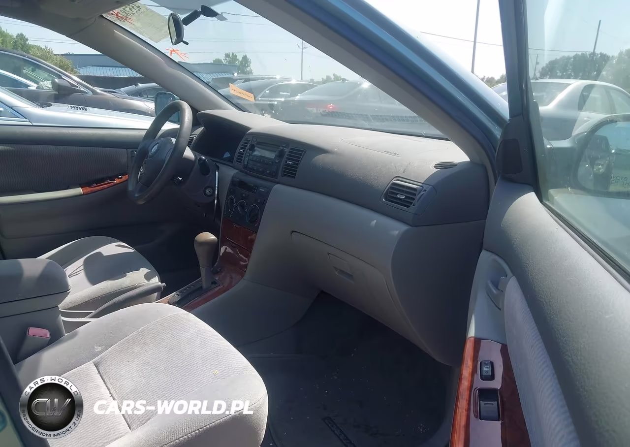 2005 Toyota Corolla Le VIN:1NXBR32E75Z407785 - 5