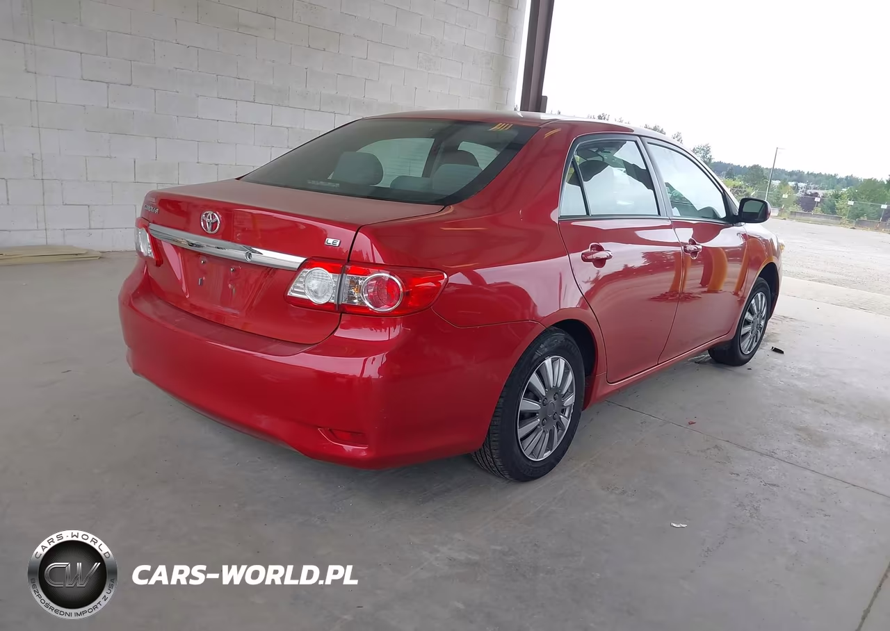 2011 Toyota Corolla Le VIN:2T1BU4EE6BC737818 - 4