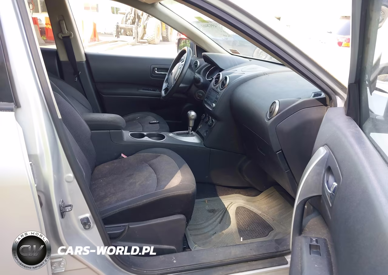 2011 Nissan Rogue Sv VIN:JN8AS5MV3BW672592 - 5