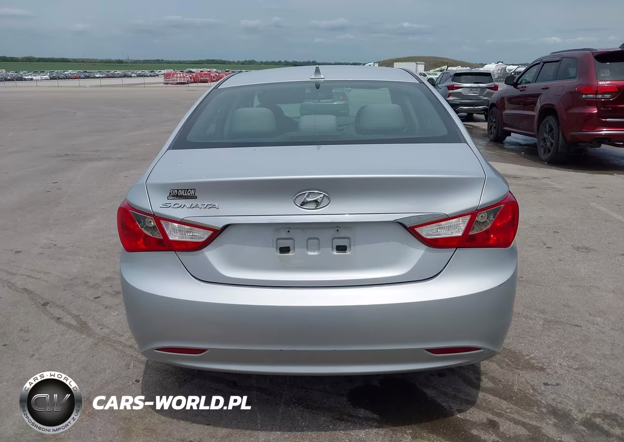 2011 Hyundai Sonata Gls VIN:5NPEB4AC2BH010857 - 16