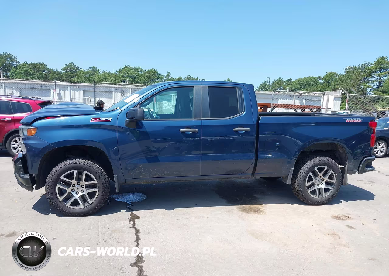 2019 Chevrolet Silverado 1500 Custom Trail Boss VIN:1GCRYCEF8KZ267075 - 15