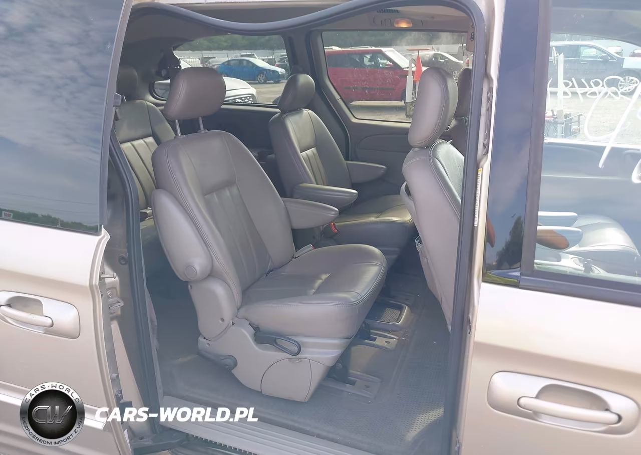 2003 Chrysler Town & Country Lxi VIN:2C8GP54L93R304416 - 8