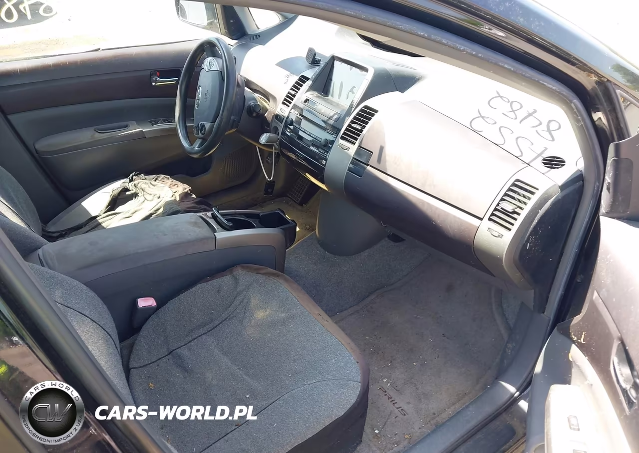 2005 Toyota Prius VIN:JTDKB20U353058319 - 5