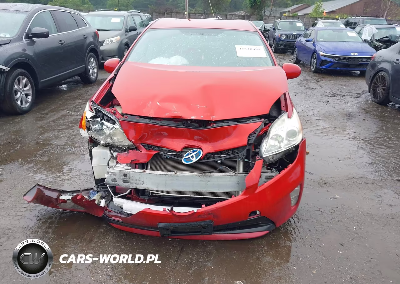 2012 Toyota Prius Three VIN:JTDKN3DU7C5512595 - 12