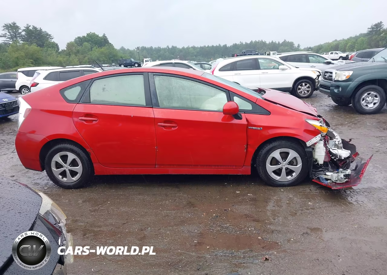 2012 Toyota Prius Three VIN:JTDKN3DU7C5512595 - 13