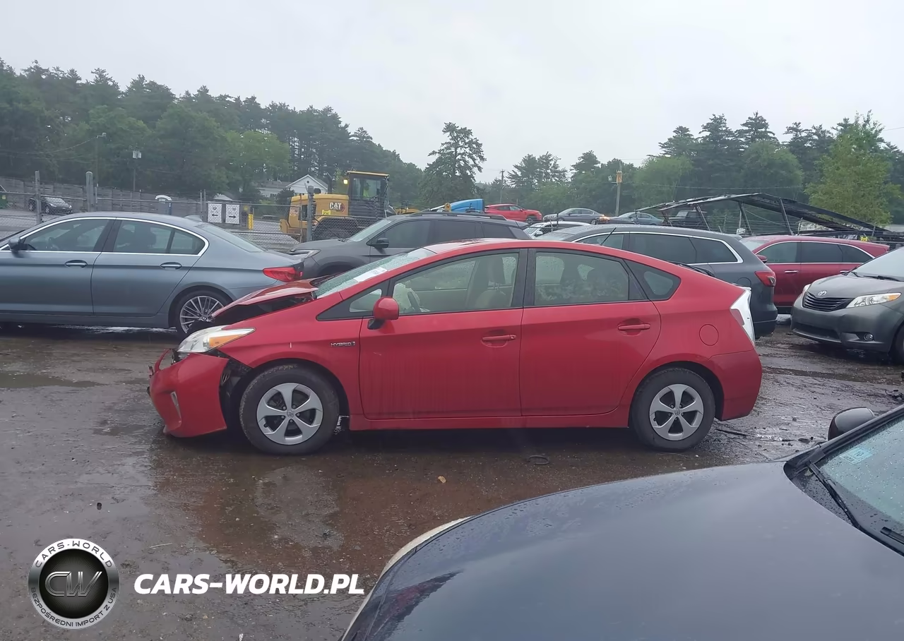 2012 Toyota Prius Three VIN:JTDKN3DU7C5512595 - 14