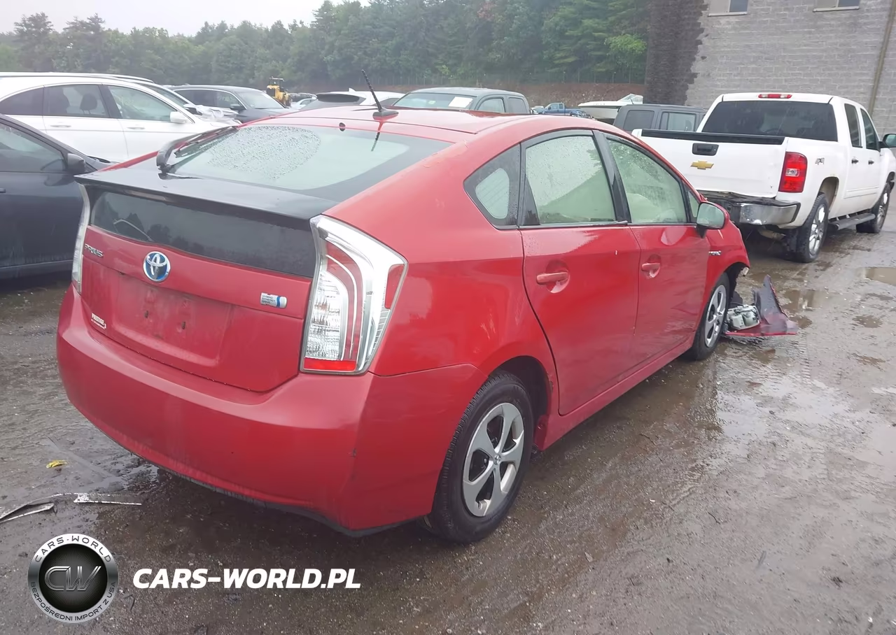 2012 Toyota Prius Three VIN:JTDKN3DU7C5512595 - 4