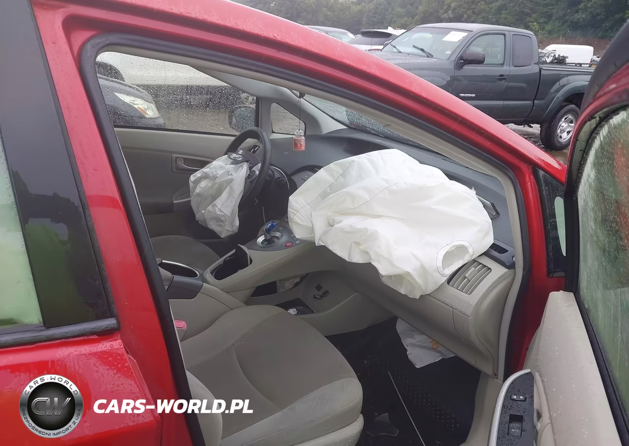 2012 Toyota Prius Three VIN:JTDKN3DU7C5512595 - 5