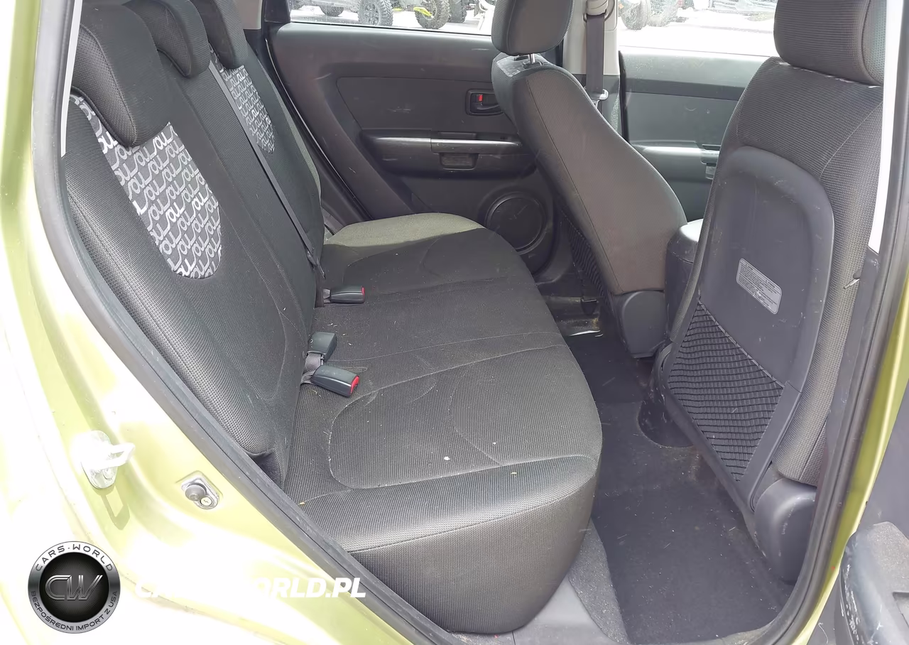 2010 Kia Soul + VIN:KNDJT2A21A7087231 - 8