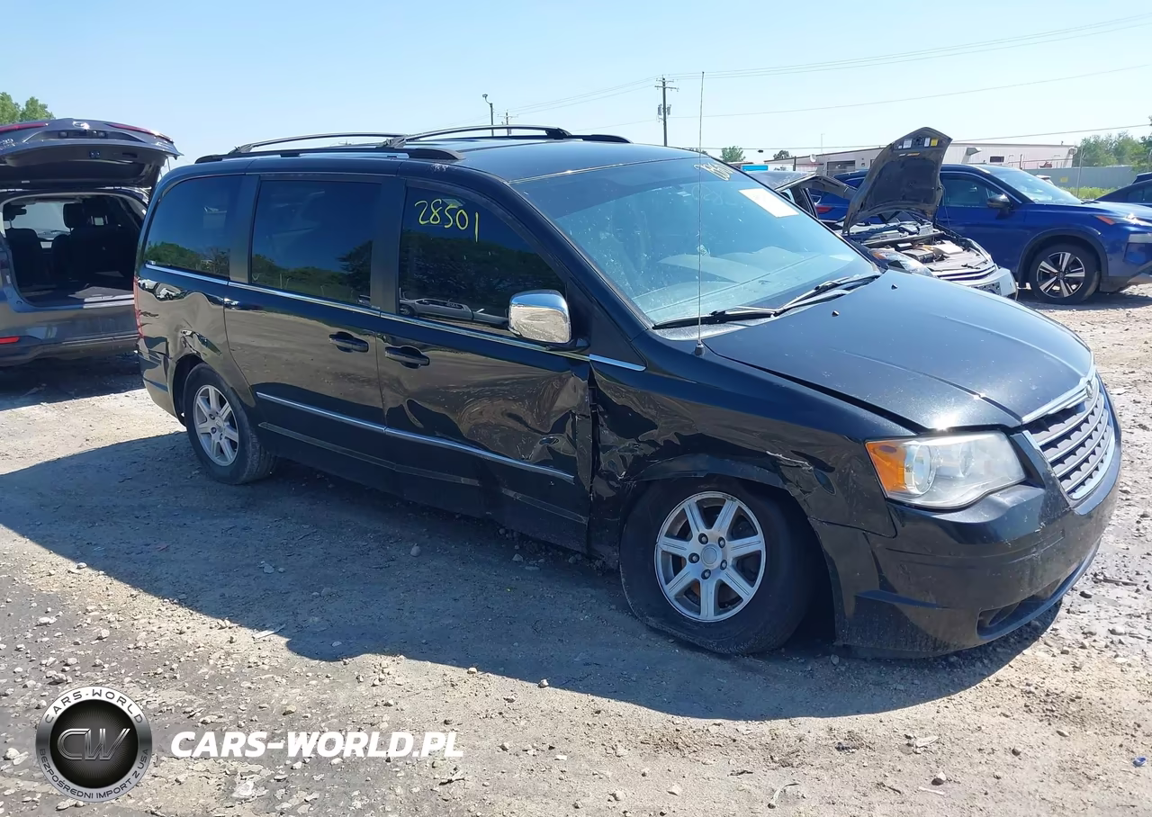 2010 Chrysler Town & Country Touring Plus