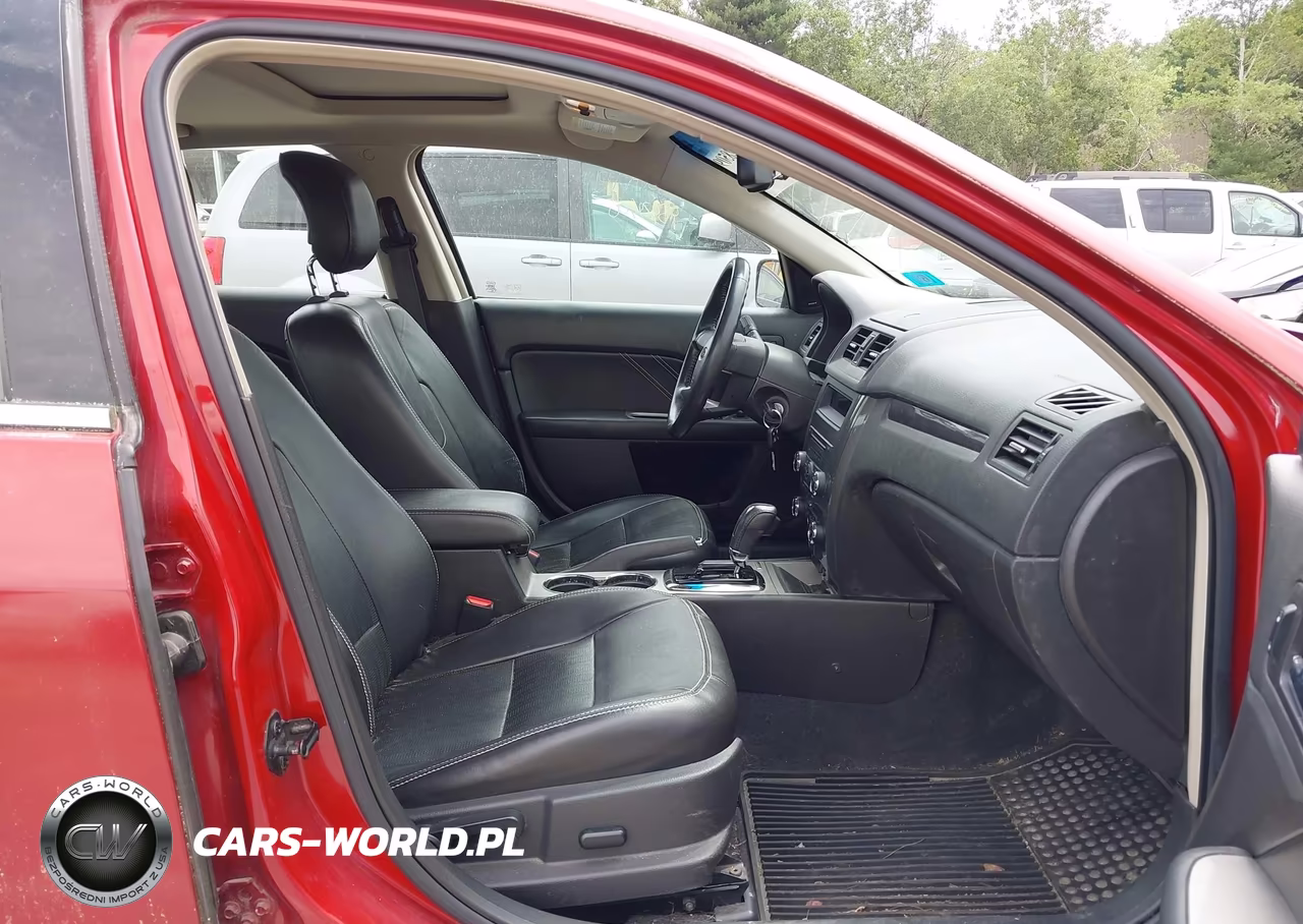 2010 Ford Fusion Sport VIN:3FAHP0KC8AR201030 - 5