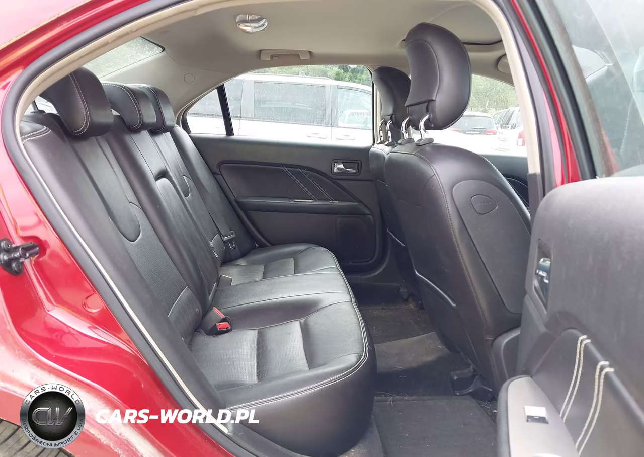 2010 Ford Fusion Sport VIN:3FAHP0KC8AR201030 - 8