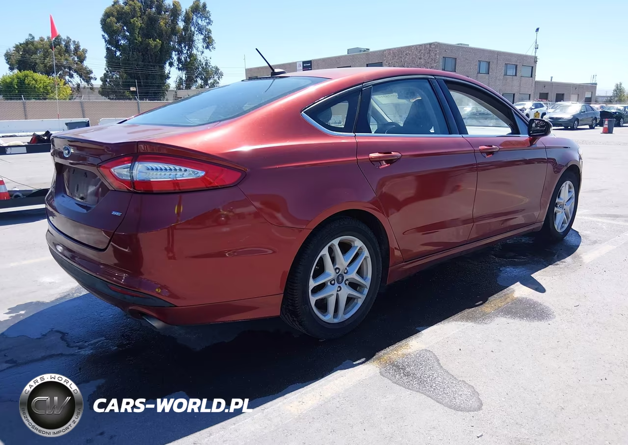 2014 Ford Fusion Se VIN:3FA6P0H71ER359698 - 4