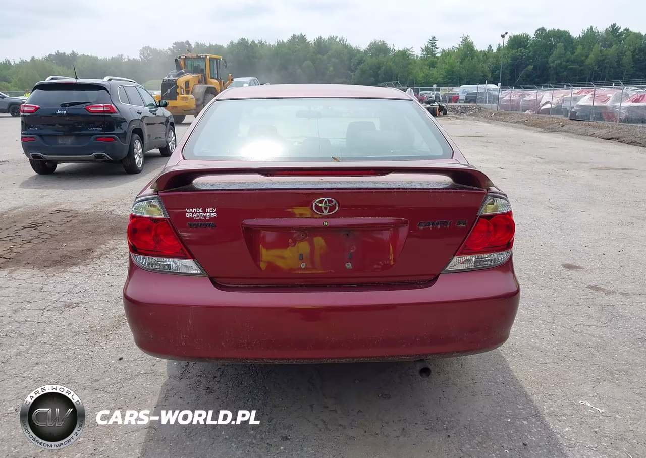 2005 Toyota Camry Se VIN:4T1BE32K55U067991 - 15