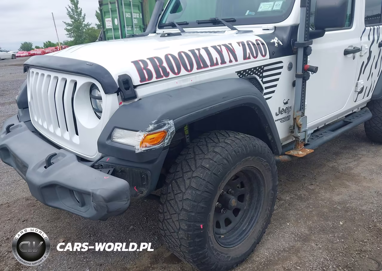 2018 Jeep Wrangler Unlimited Sport S 4X4 VIN:1C4HJXDG0JW284390 - 6