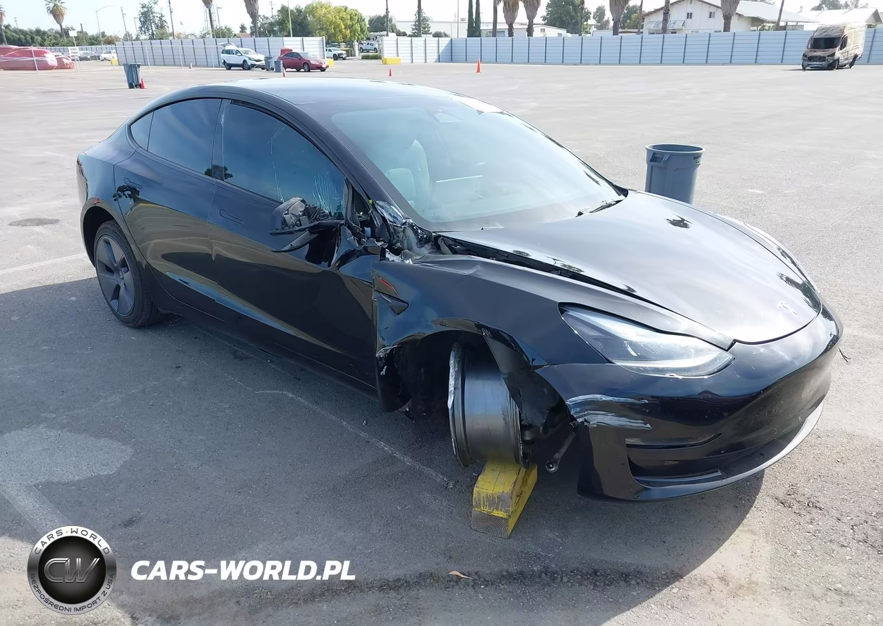 2022 Tesla Model 3 Rear-Wheel Drive – zdjęcie 1 z 18