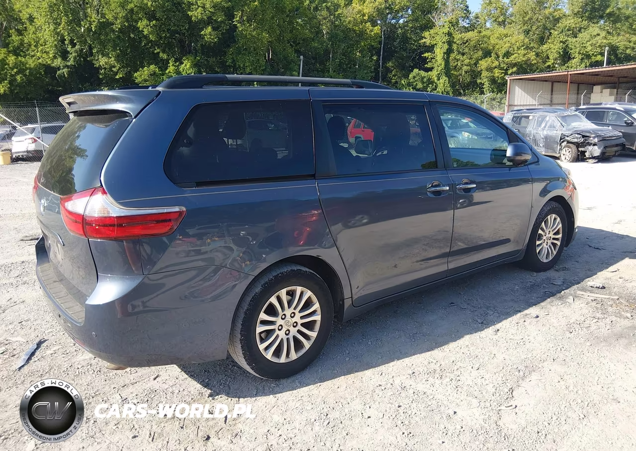 2015 Toyota Sienna Xle Premium 8 Passenger VIN:5TDYK3DC2FS649825 - 4