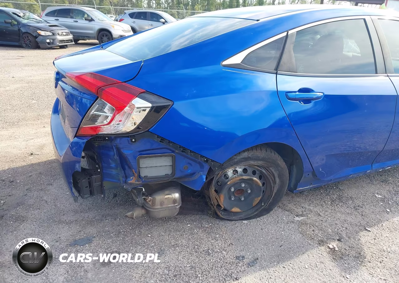 2018 Honda Civic Lx VIN:2HGFC2F5XJH604055 - 17