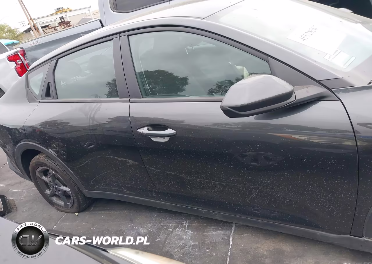 2025 Kia K4 Lxs VIN:3KPFT4DE3SE028061 - 14