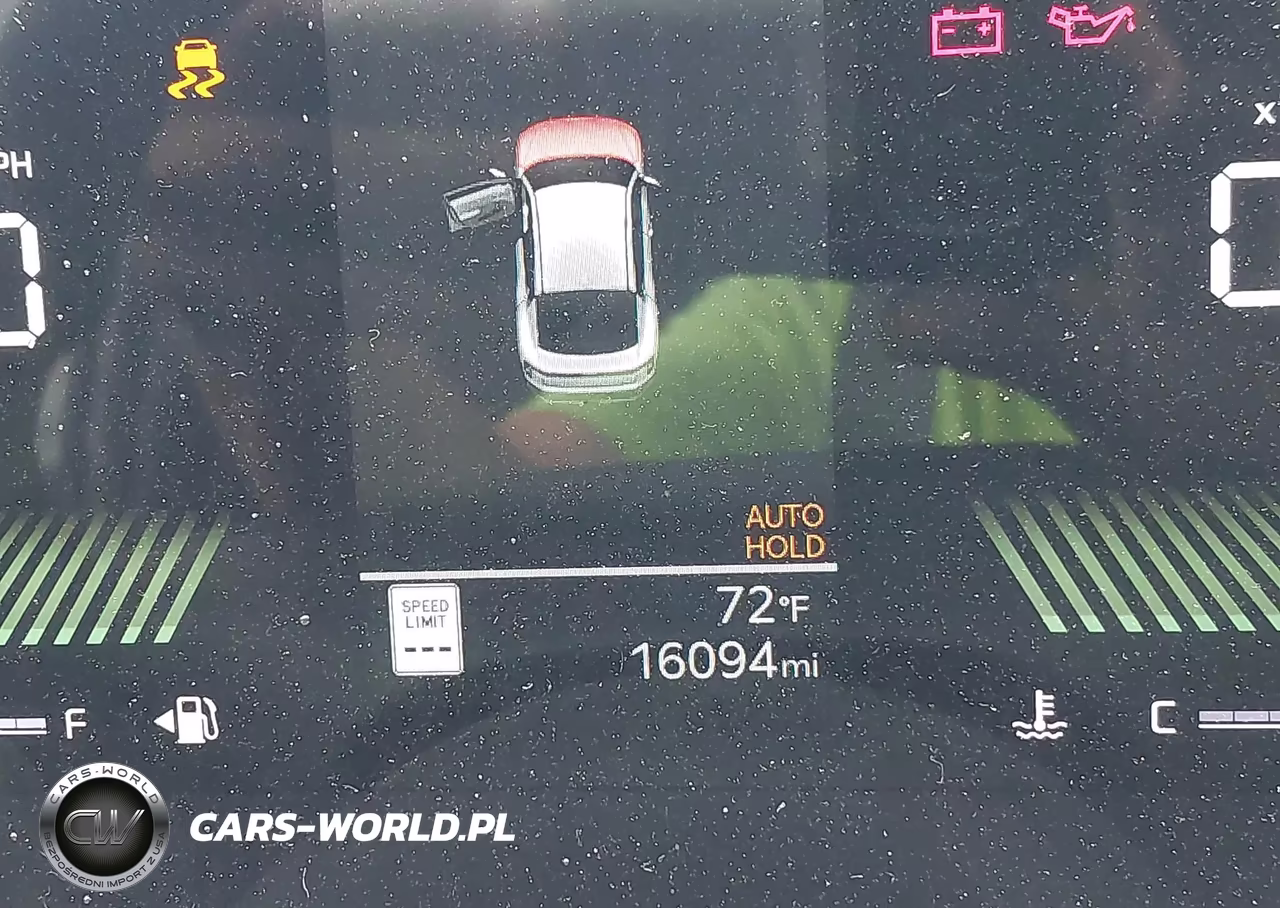 2025 Kia K4 Lxs VIN:3KPFT4DE3SE028061 - 7