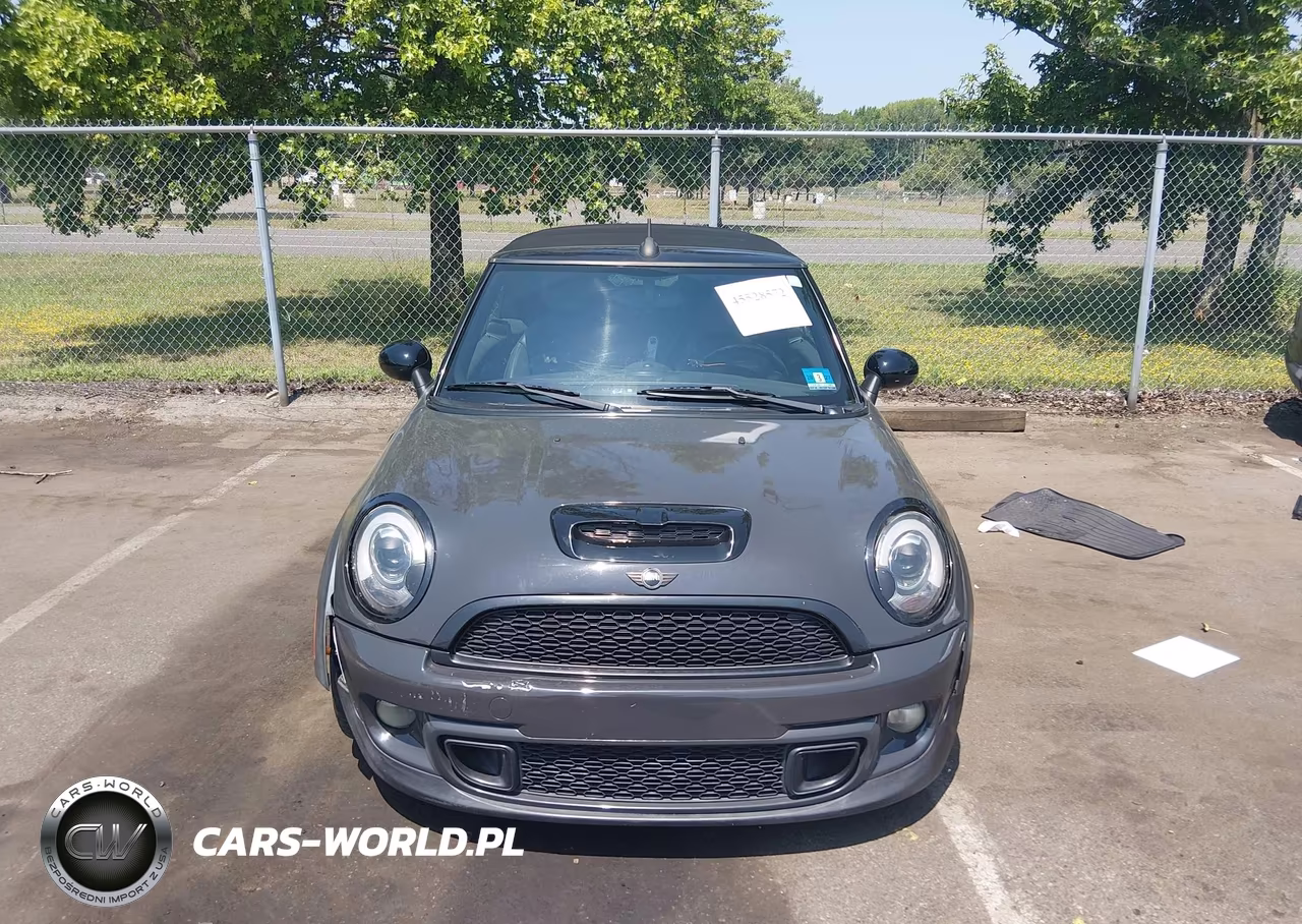 2011 Mini Cooper S VIN:WMWZP3C57BTX83120 - 12