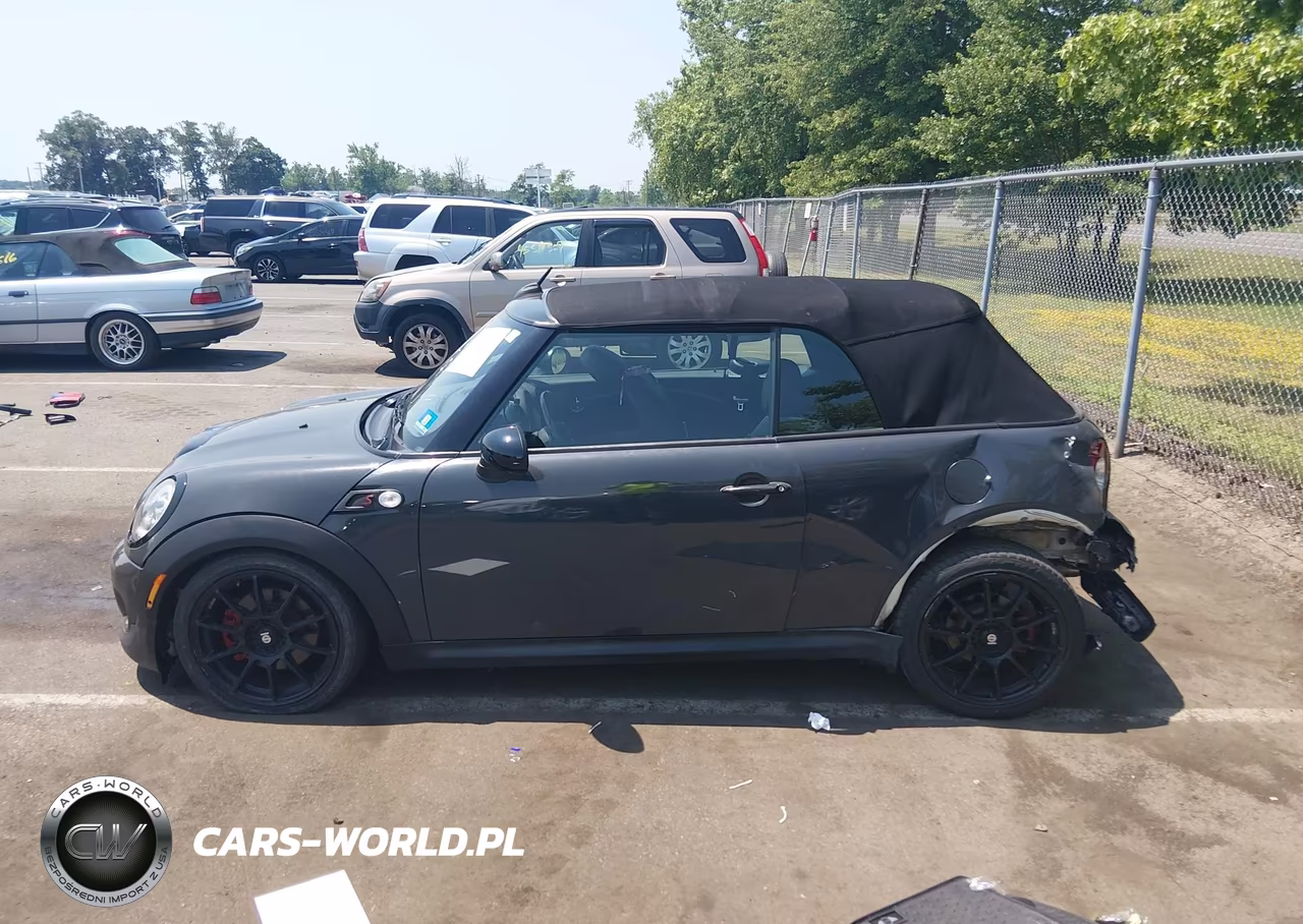 2011 Mini Cooper S VIN:WMWZP3C57BTX83120 - 14