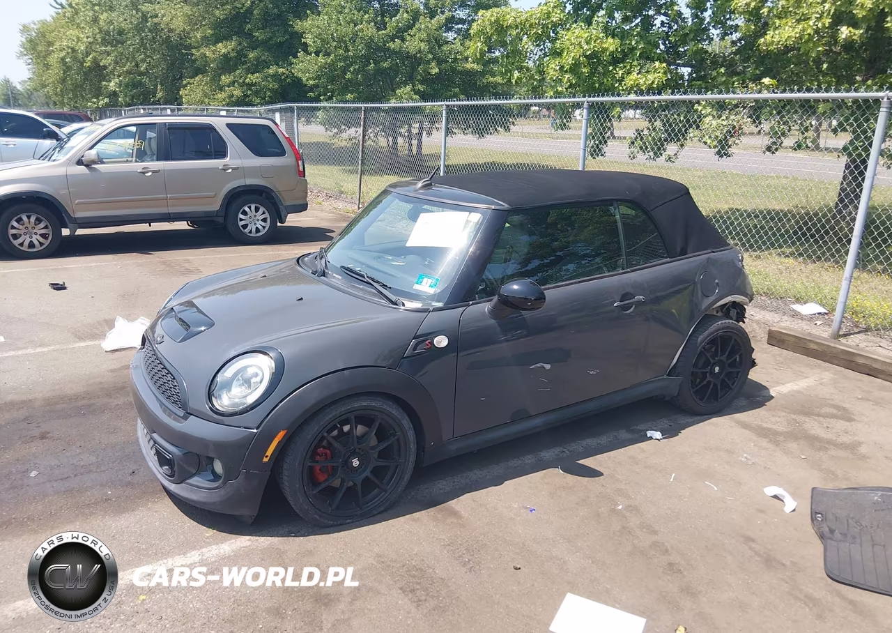 2011 Mini Cooper S VIN:WMWZP3C57BTX83120 - 2