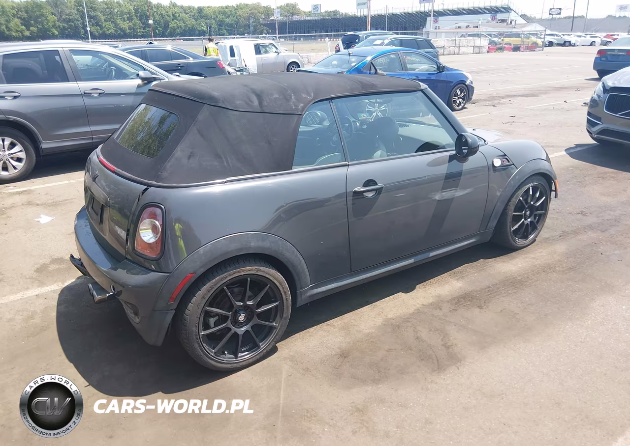 2011 Mini Cooper S VIN:WMWZP3C57BTX83120 - 4