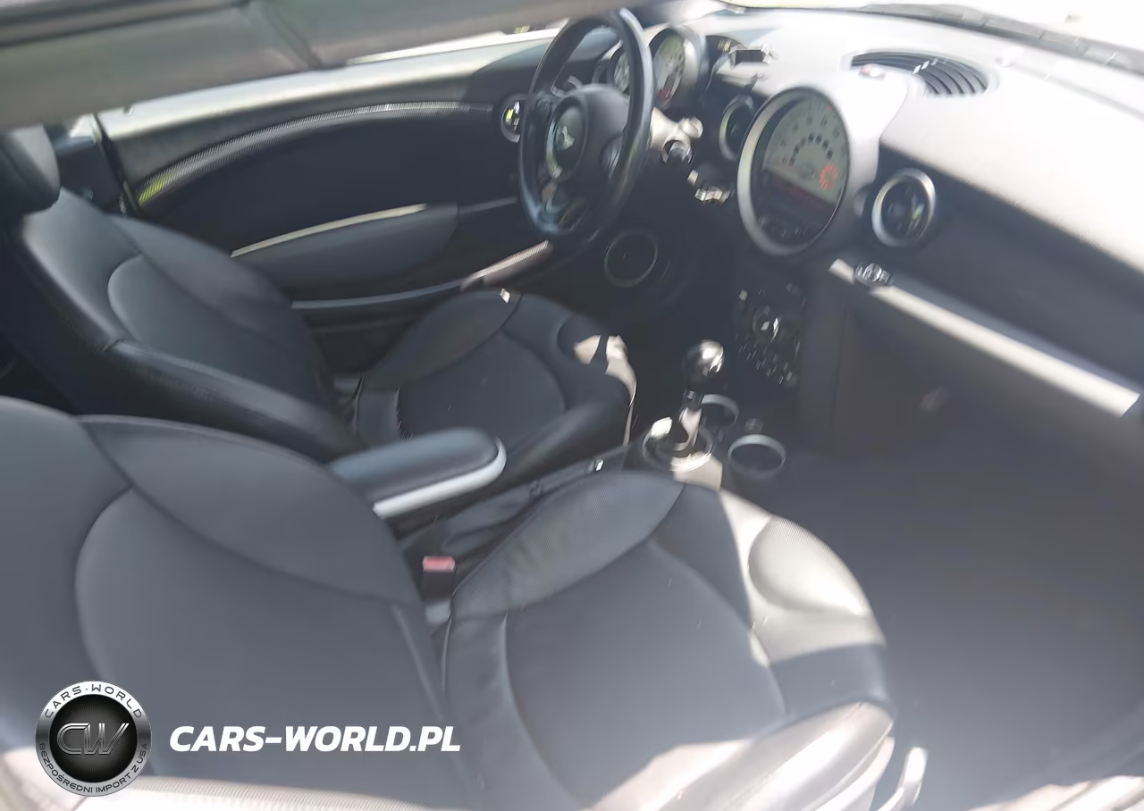 2011 Mini Cooper S VIN:WMWZP3C57BTX83120 - 5